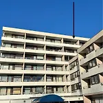 1607 -